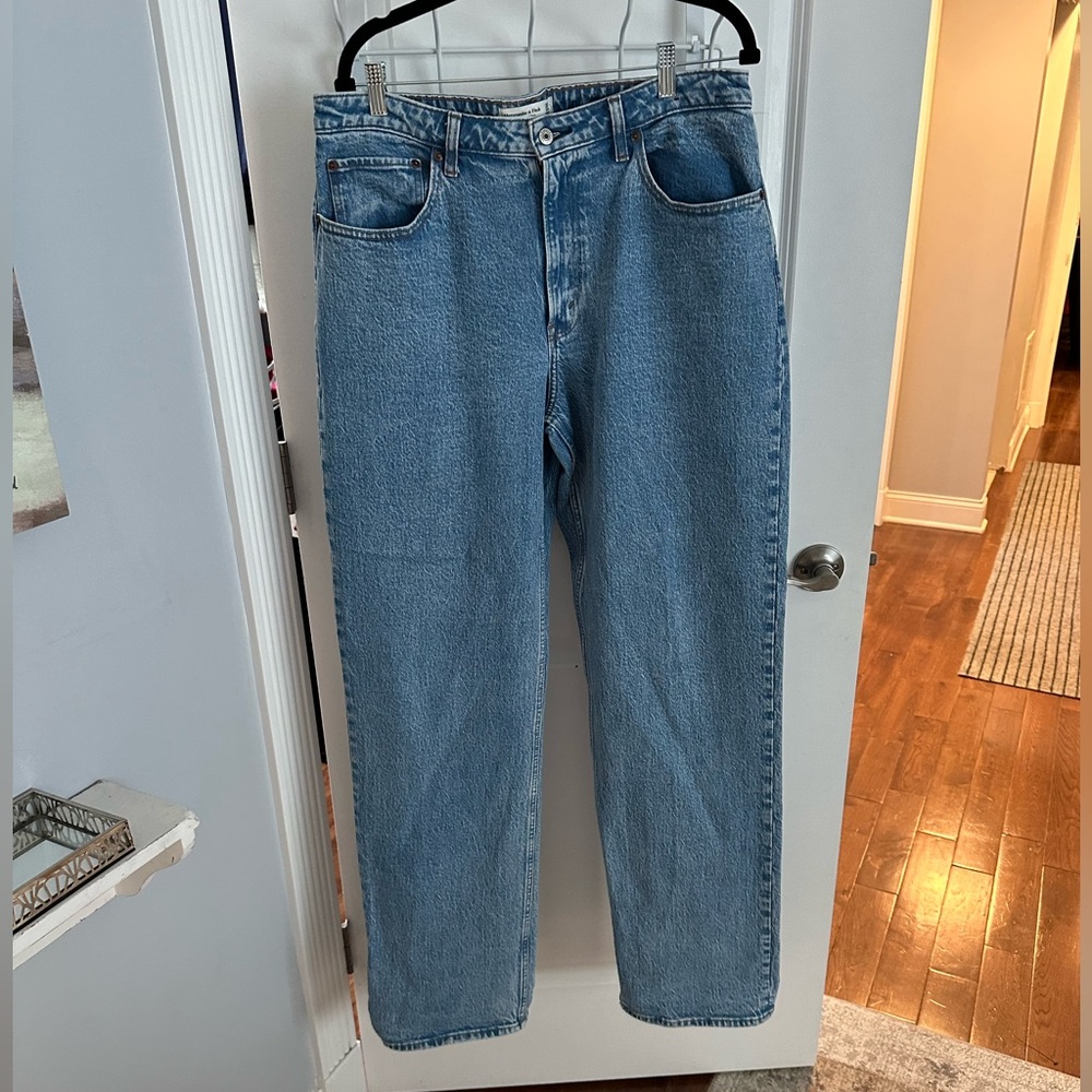 *NEW* Sz 32 X-Long* 34” Tall* Abercrombie & Fitch